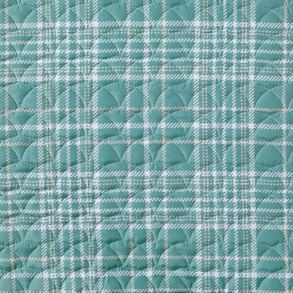 Mainstays Green Vertical Stripe Microfiber Quilt, Full/Queen - Reversible